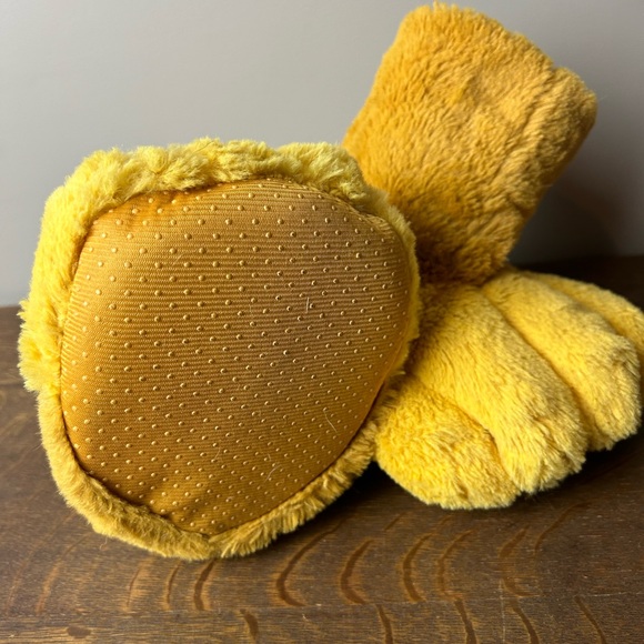 Lion Guard Slippers - Picture 2 of 5